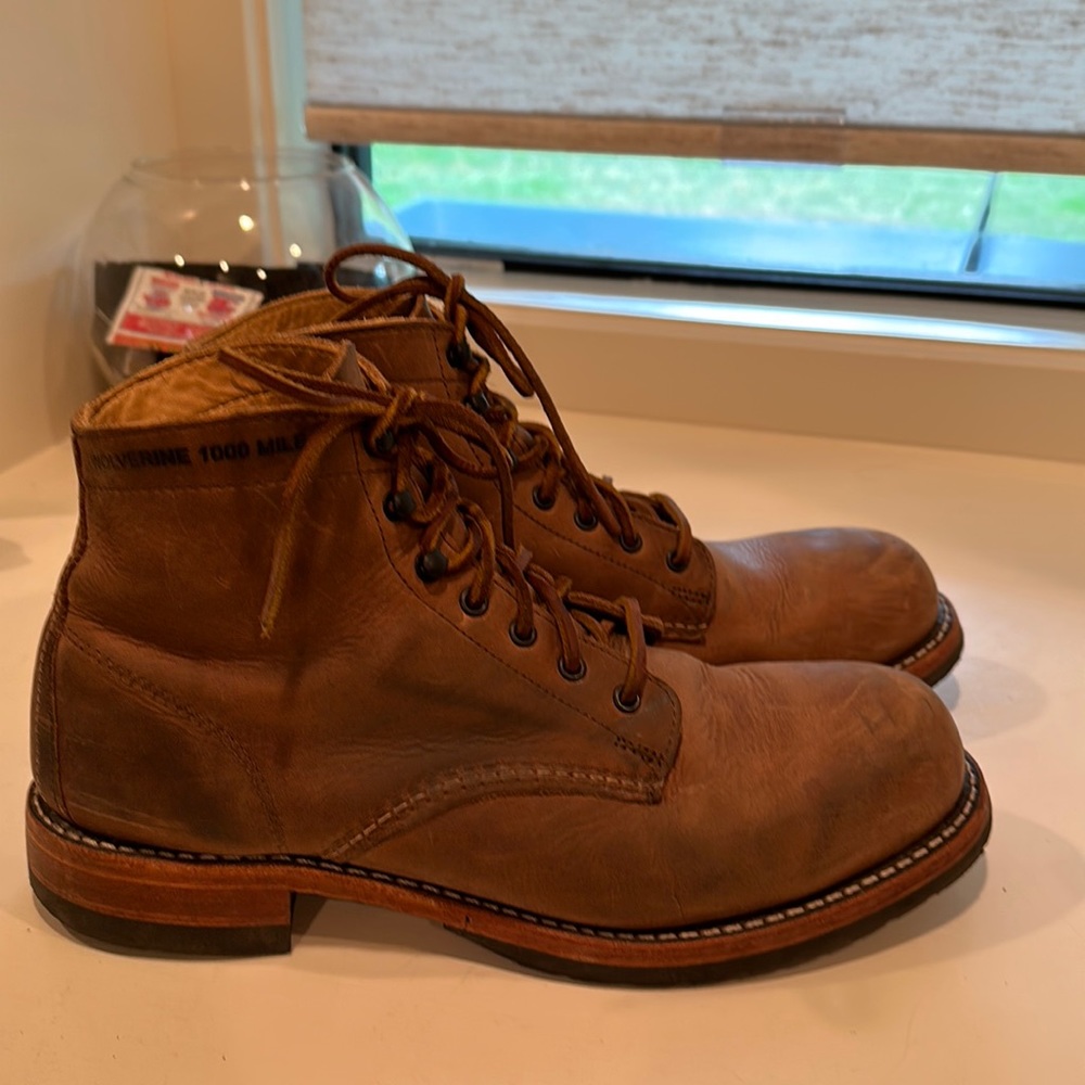 Wolverine 1000 mile plain toe men’s natural Pullman boot (men) 9.5 D